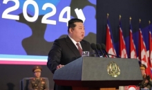 朝鲜举办武器装备展览会 金正恩出席开幕式并发表讲话